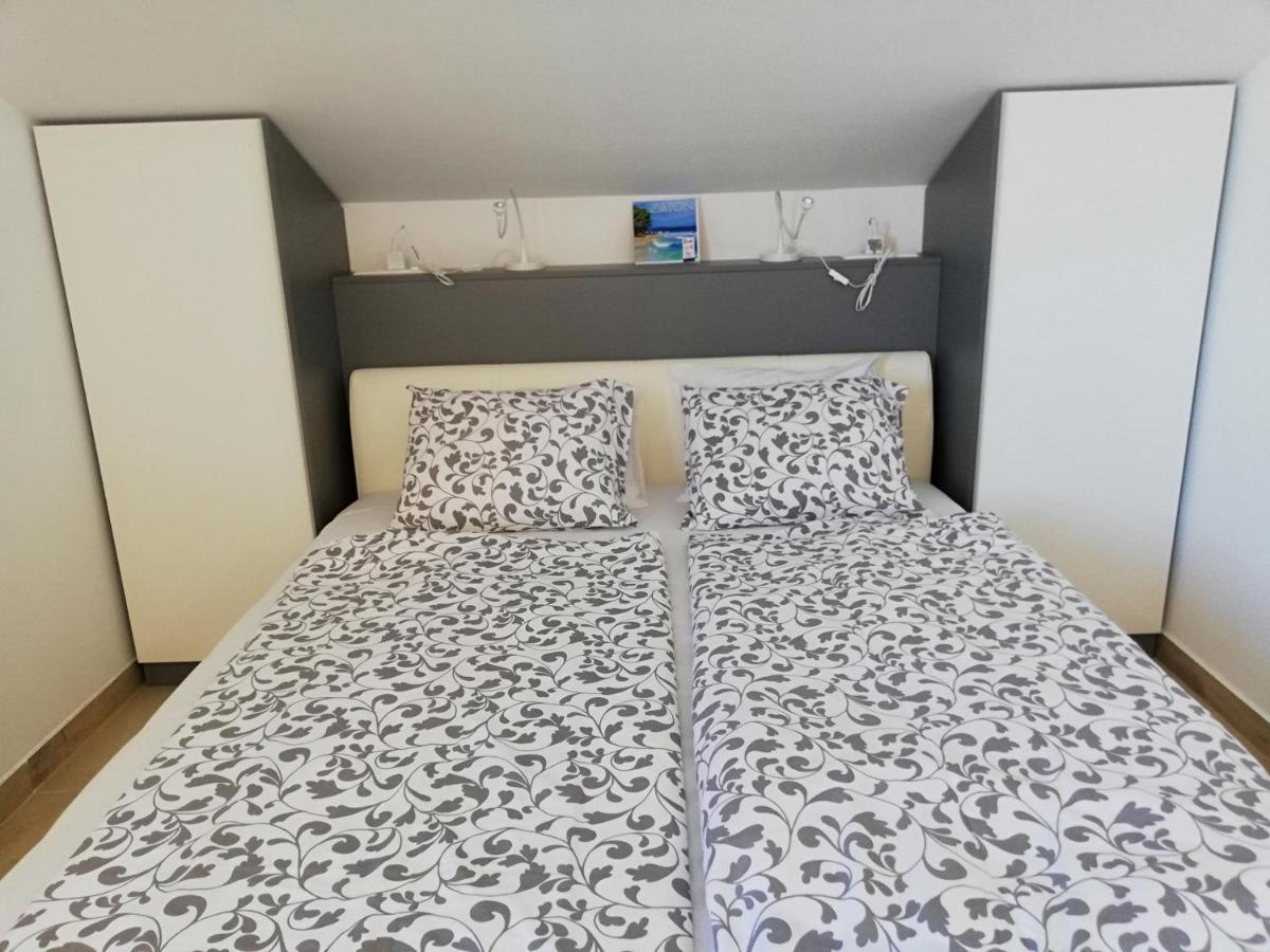 Sunset Apartments Zaton Затон Екстериор снимка