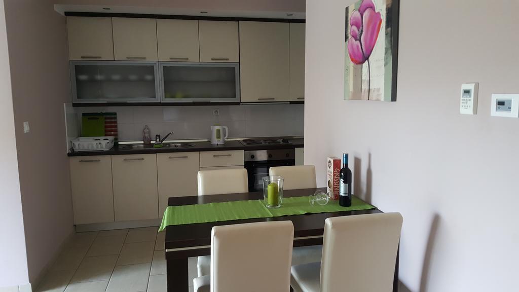 Sunset Apartments Zaton Затон Екстериор снимка