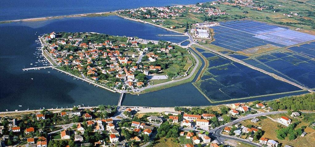 Sunset Apartments Zaton Затон Екстериор снимка