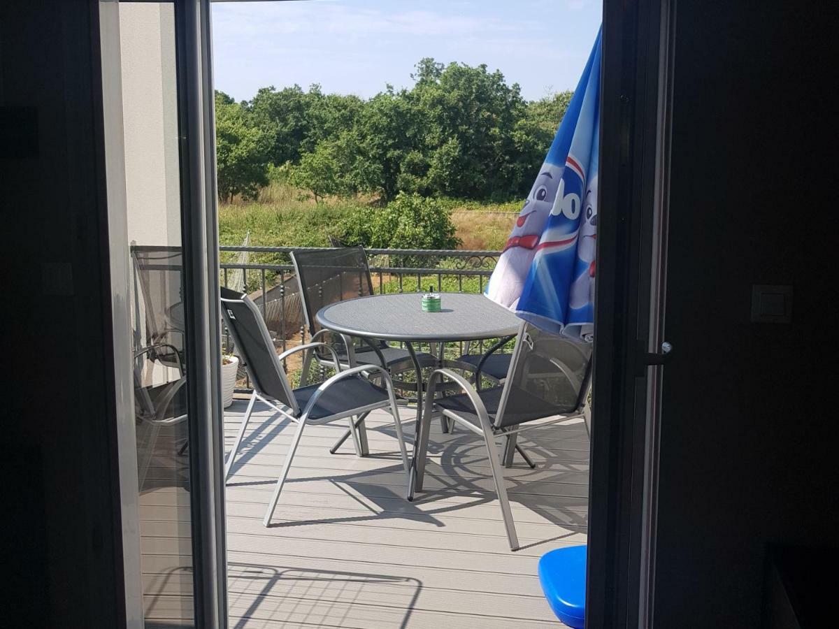 Sunset Apartments Zaton Затон Екстериор снимка