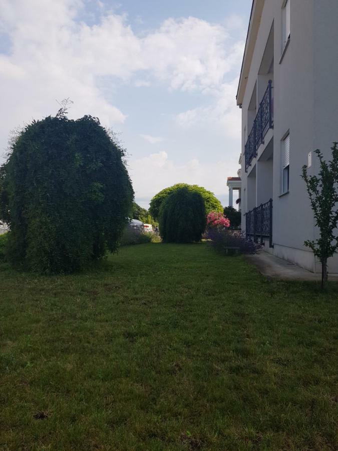 Sunset Apartments Zaton Затон Екстериор снимка